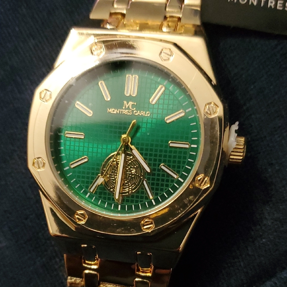 Gold-Tone Green Dial Men's Watch - Picture 3 of 3